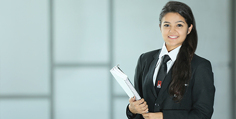 Distance MBA in HR